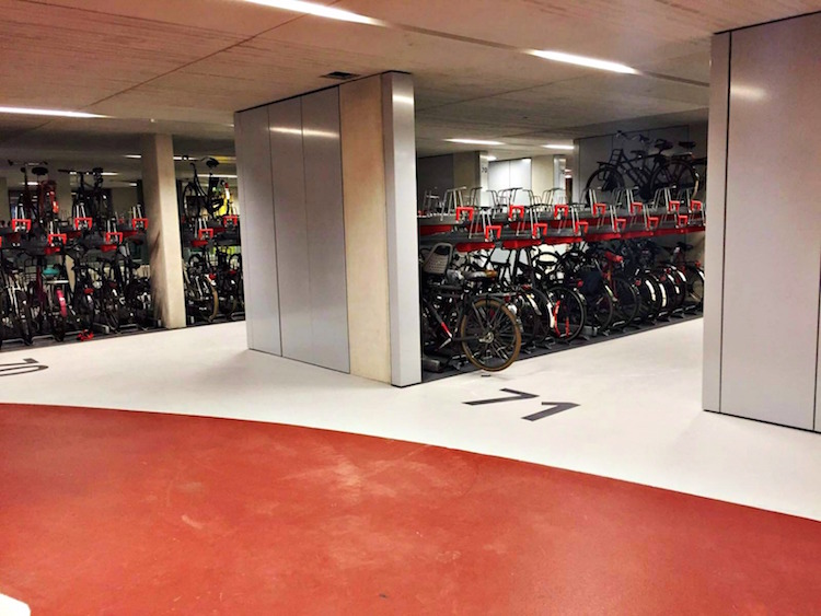 Holanda inaugura maior bicicletário do mundo - Construtora Laguna