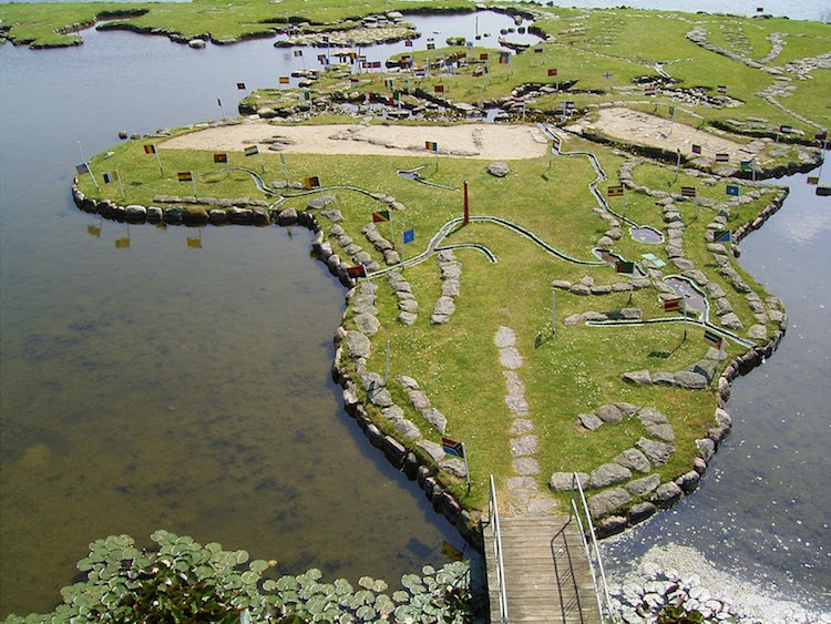 Parque em formato de mapa-múndi - Construtora Laguna