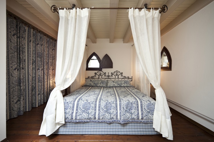 Do clássico ao moderno, confira camas com dossel -Construtora Laguna