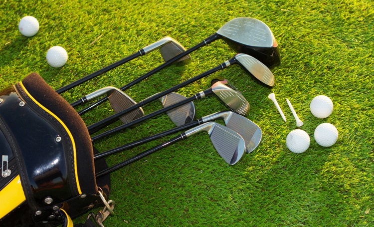 No golfe, jogadas específicas exigem modelos de tacos específicos - Construtora Laguna