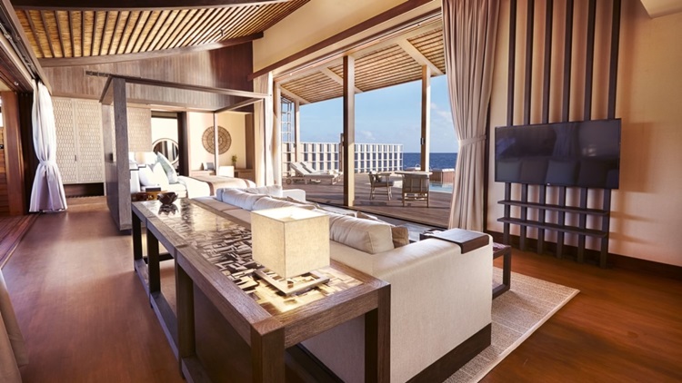 Placas fotovoltaicas são evidenciadas em arquitetura de resort de luxo sustentável nas Maldivas - Construtora Laguna