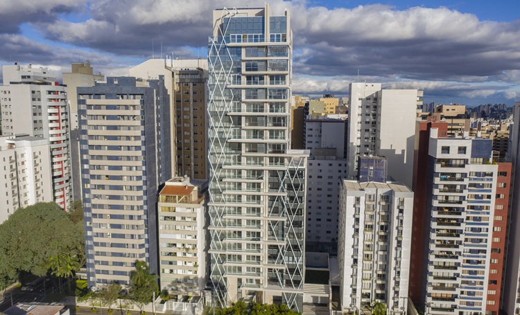 Mercado imobiliário em Curitiba imóveis têm retorno bruto superior à inflação e retorno da poupança - Construtora Laguna