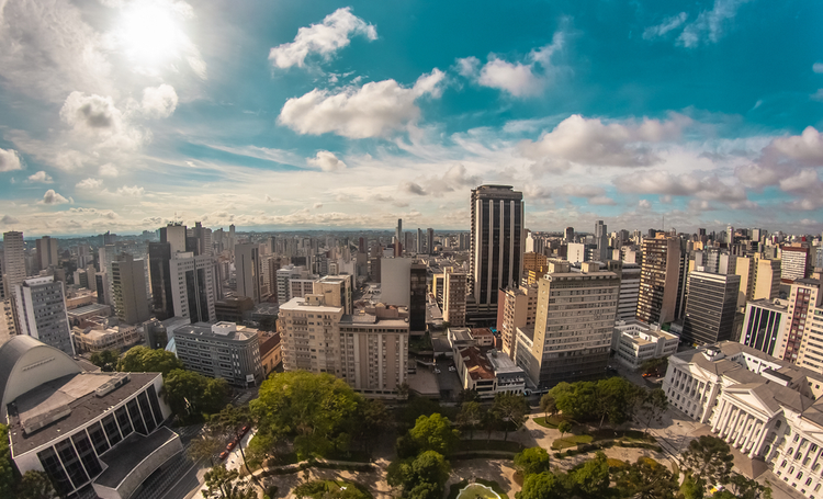 Curitiba importante polo econômico latino-americano